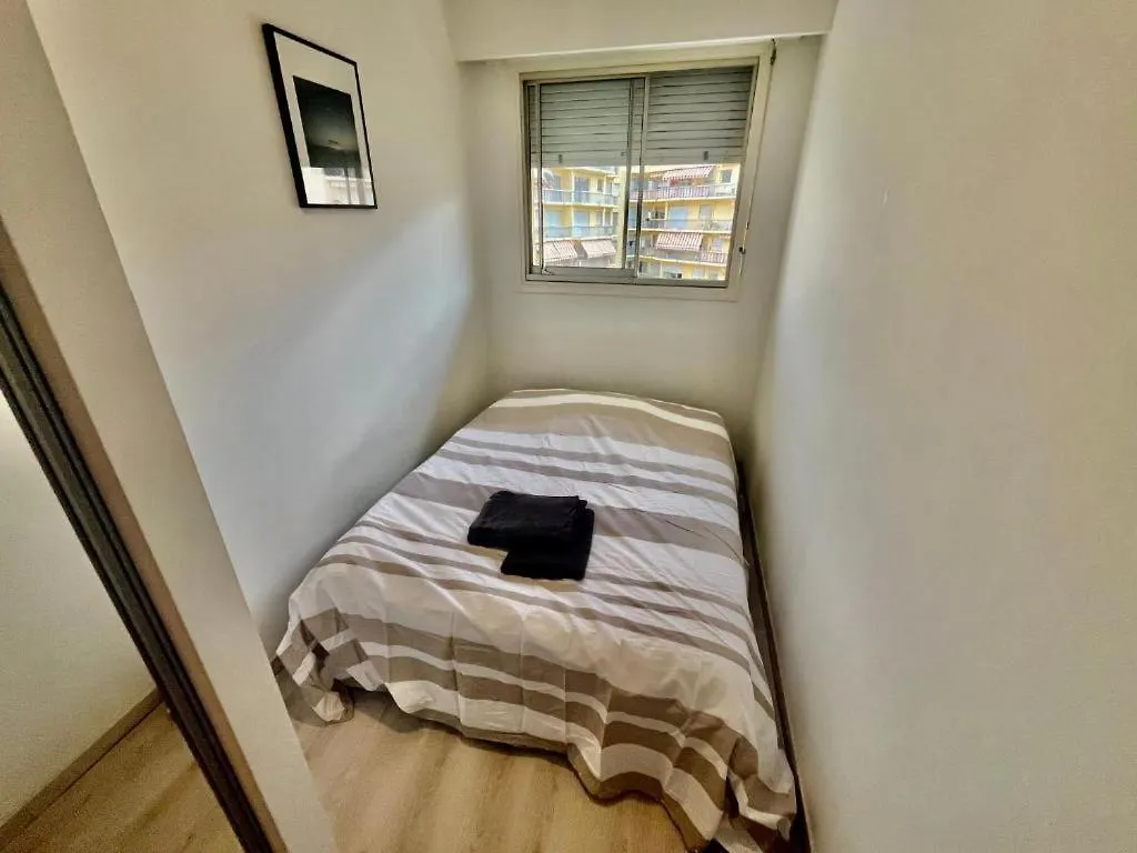 Appartement Proche Mer Menton Apartment
