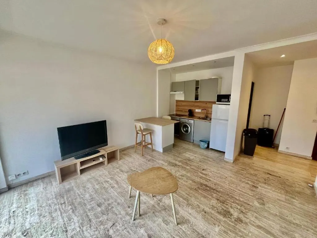 Appartement Proche Mer Menton France